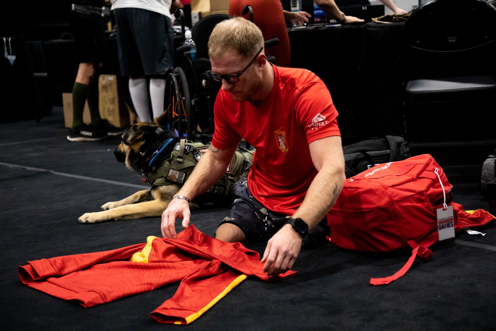 DoD Warrior Games athletes receive competition uniforms
