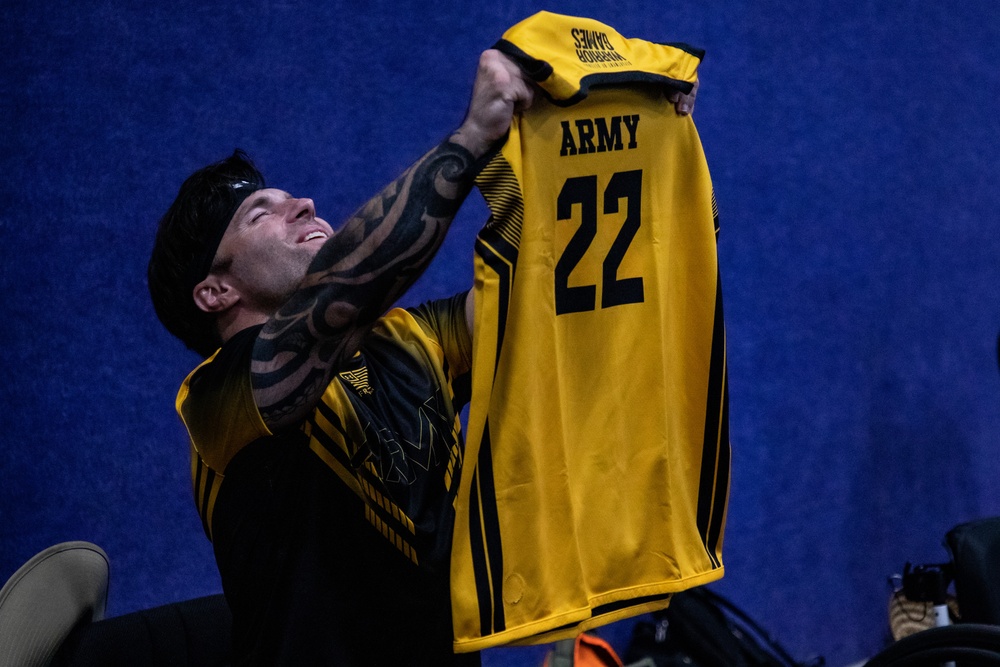 DoD Warrior Games athletes receive competition uniforms