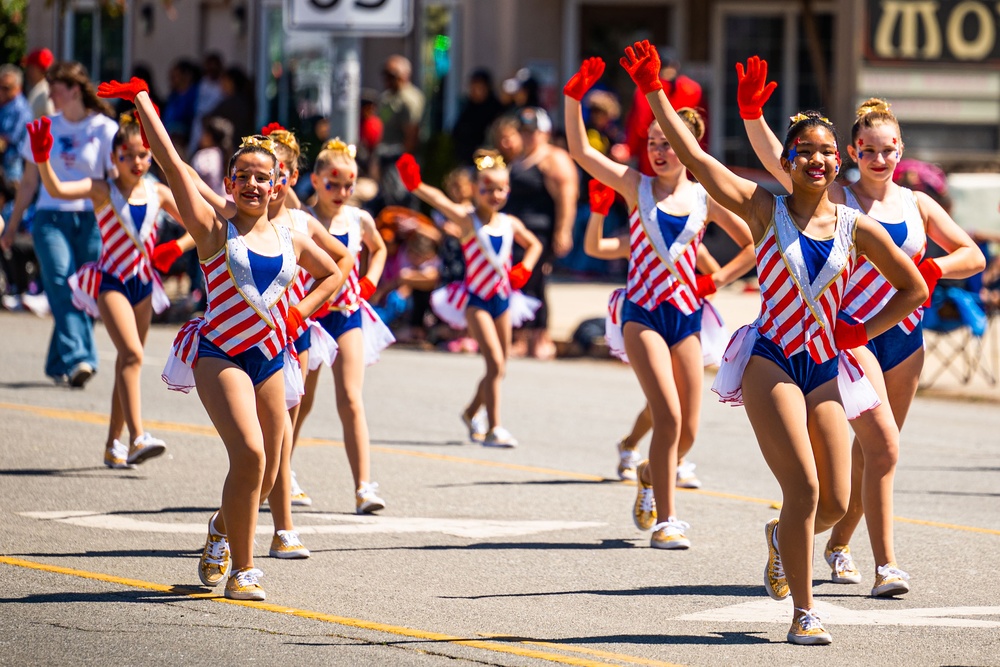 Lompoc Flower Festival Parade honors S4S, SLD 30 leadership