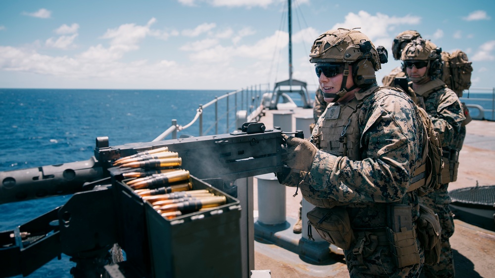 15th MEU Marines Conduct Joint Live-Fire Exercise aboard USS Germantown