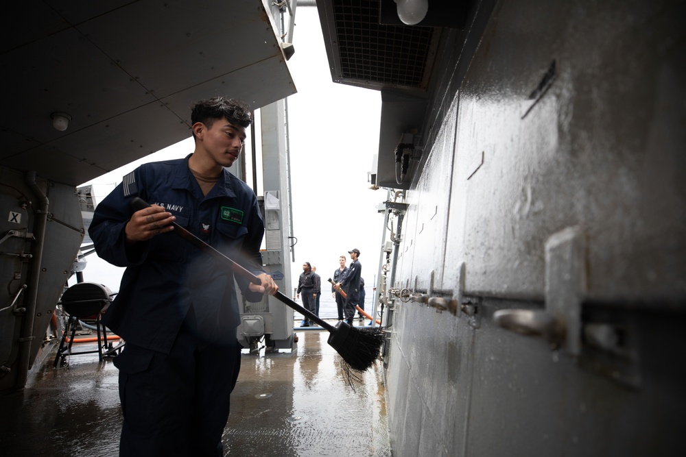 USS Fitzgerald Fresh Water Wash Down