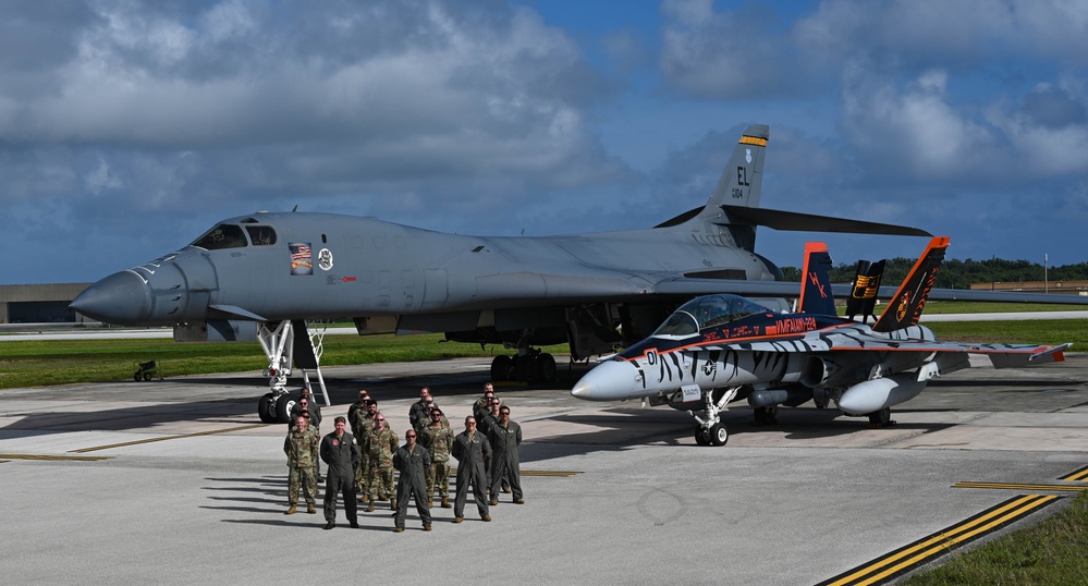 37th Expeditionary Bomb Squadron integrates with U.S. Marines during Valiant Shield