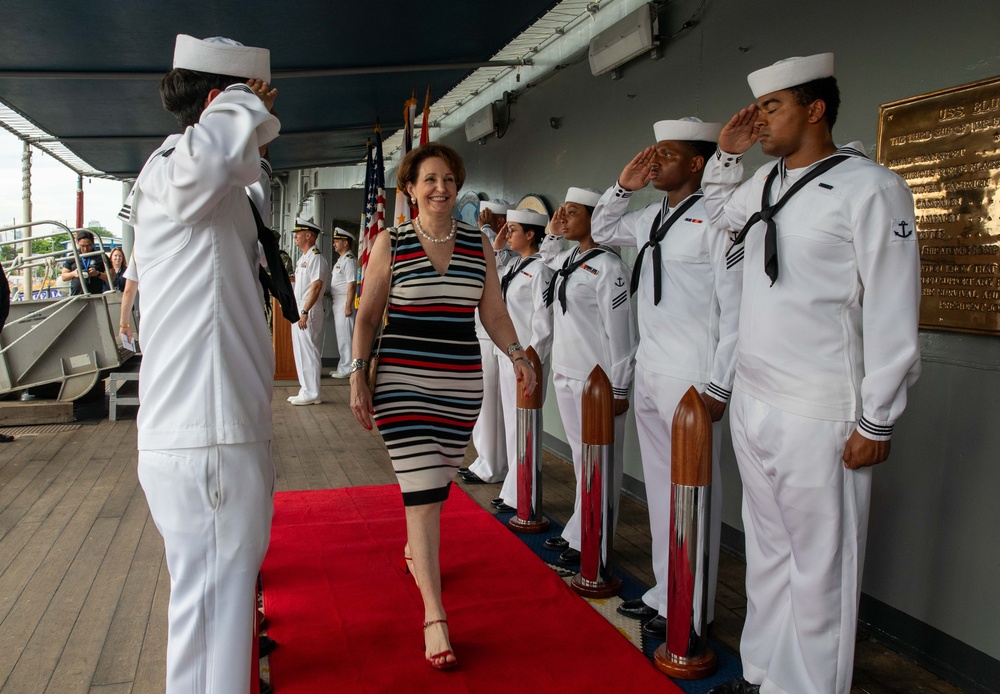 U.S. 7th Fleet, Blue Ridge Team Big Top Reception U.S. 7th Fleet, Blue Ridge Team Big Top Reception