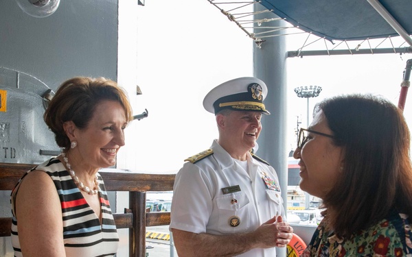 U.S. 7th Fleet, Blue Ridge Team Big Top Reception