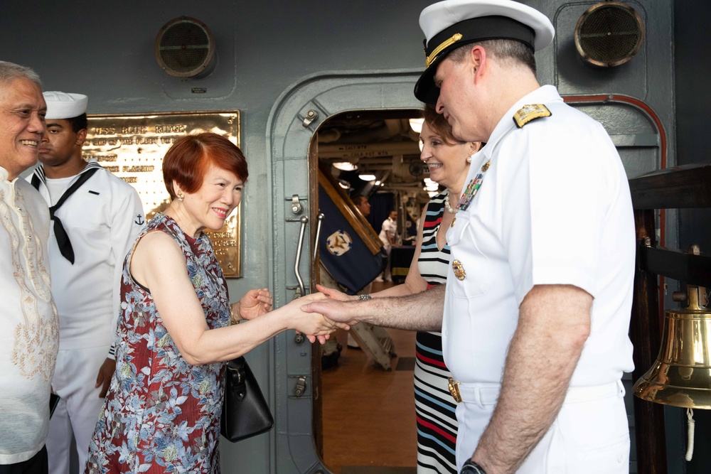 U.S. 7th Fleet, Blue Ridge Team Big Top Reception U.S. 7th Fleet, Blue Ridge Team Big Top Reception