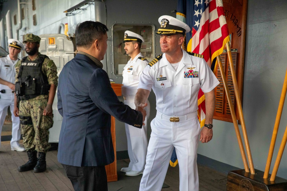 U.S. 7th Fleet, Blue Ridge Team Big Top Reception U.S. 7th Fleet, Blue Ridge Team Big Top Reception