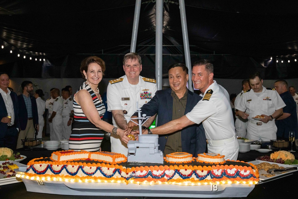 U.S. 7th Fleet, Blue Ridge Team Big Top Reception U.S. 7th Fleet, Blue Ridge Team Big Top Reception