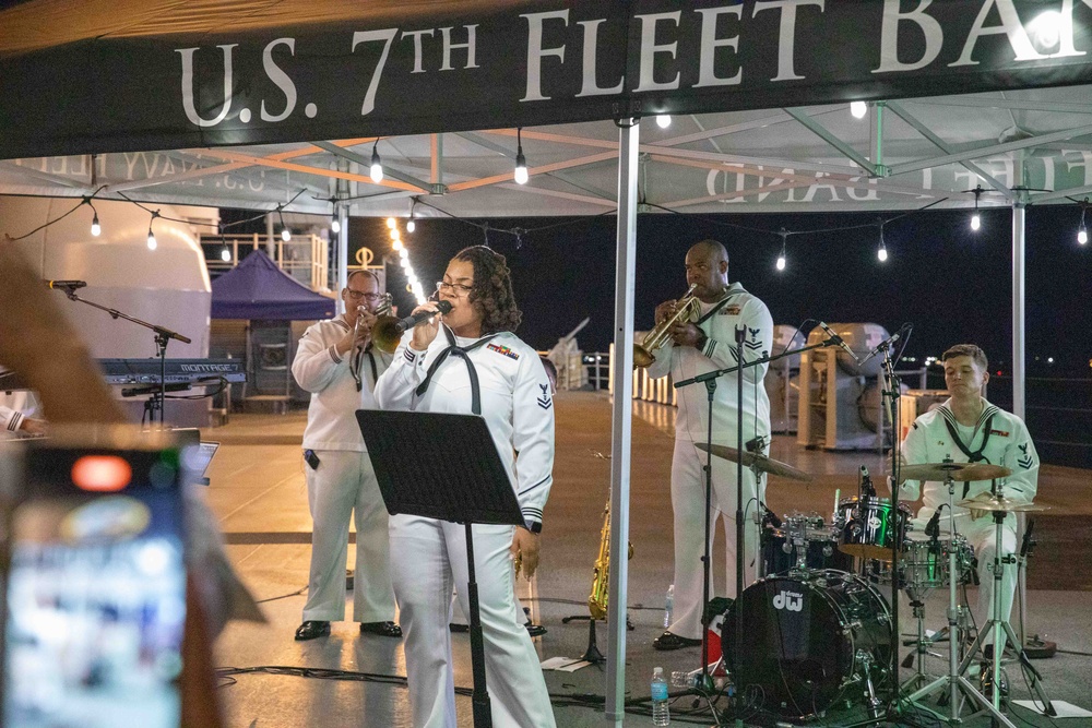 U.S. 7th Fleet, Blue Ridge Team Big Top Reception U.S. 7th Fleet, Blue Ridge Team Big Top Reception