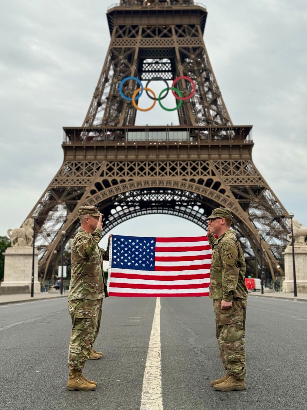 3rd ABCT conducts reenlistment at the Eiffel Tower