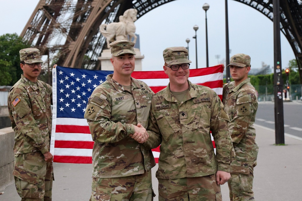 3rd ABCT conducts reenlistment at the Eiffel Tower