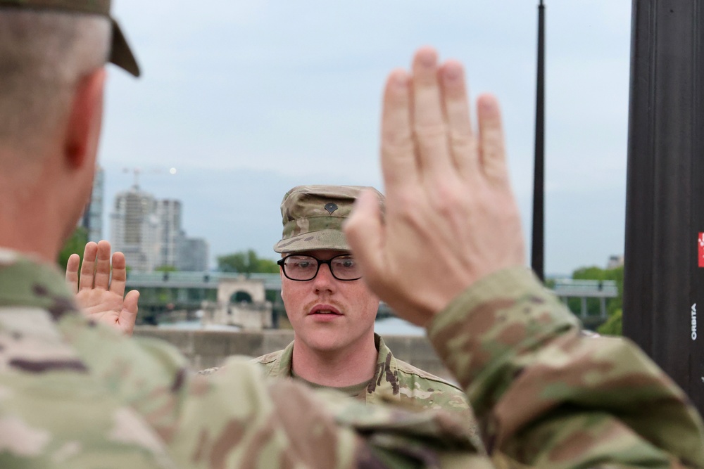 3rd ABCT conducts reenlistment at the Eiffel Tower