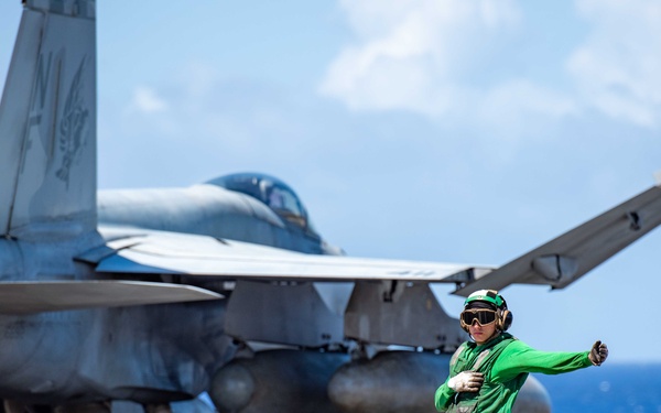 USS Ronald Reagan (CVN76) Sailors conduct flight deck operations