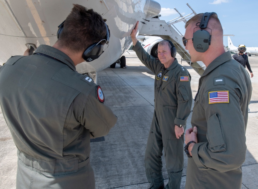 Patrol and Reconnaissance Squadron (VP) 30 Hosts Chief of Naval Air Training