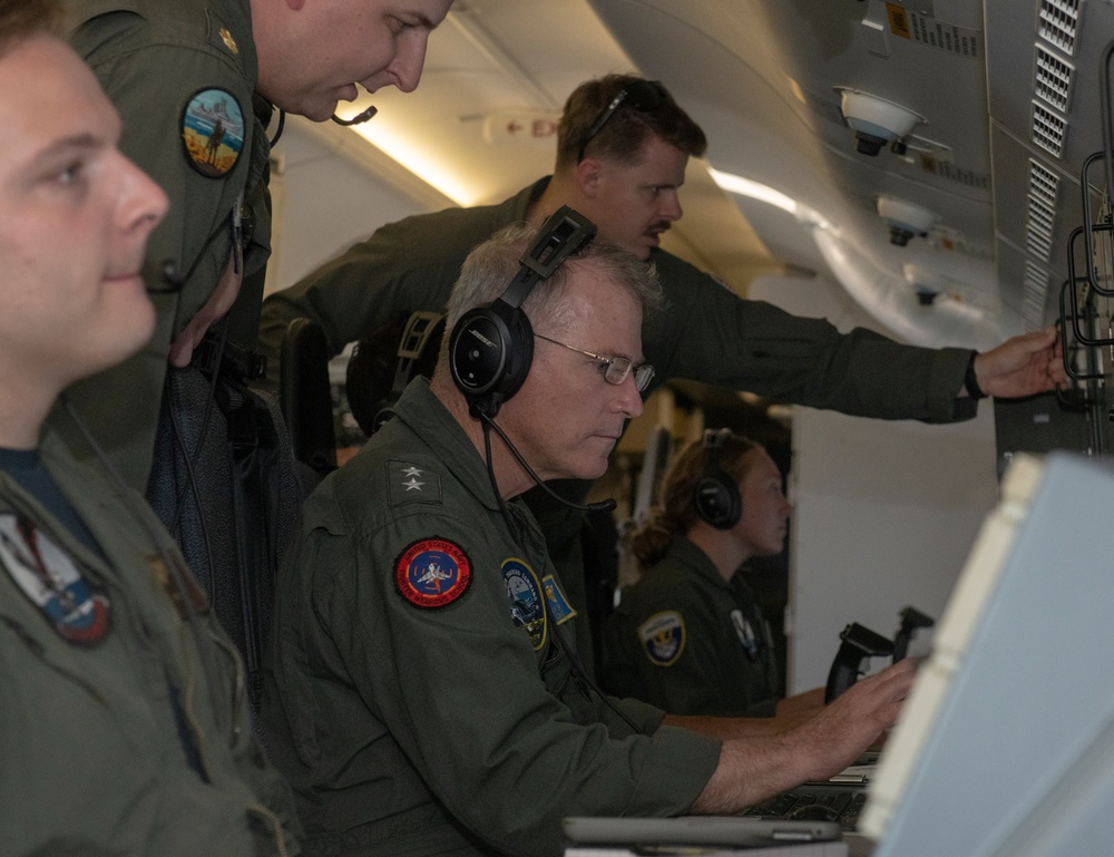 Patrol and Reconnaissance Squadron (VP) 30 Hosts Chief of Naval Air Training