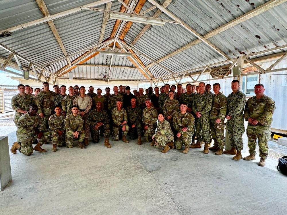 Gen. Langley Addresses Troops In Somalia