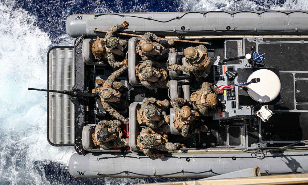 BLT 1/8, 24th MEU (SOC) Small Boat Operations from USS Oak Hill (LSD 51)