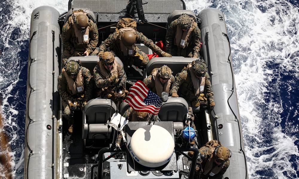 BLT 1/8, 24th MEU (SOC) Small Boat Operations from USS Oak Hill (LSD 51)