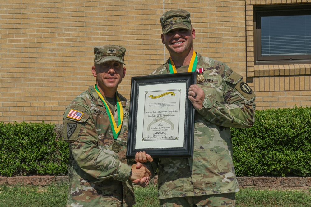 HHC, 89th MP BDE Award Ceremony`