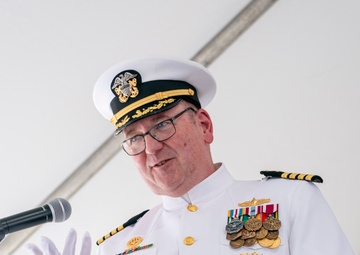 NSWC Dahlgren Division welcomes new commanding officer at change of command ceremony