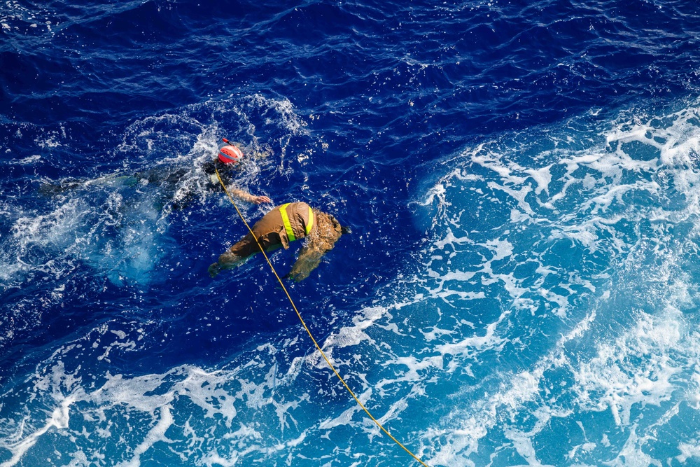 Man Overboard Drill onboard USS Curtis Wilbur (DDG 54)