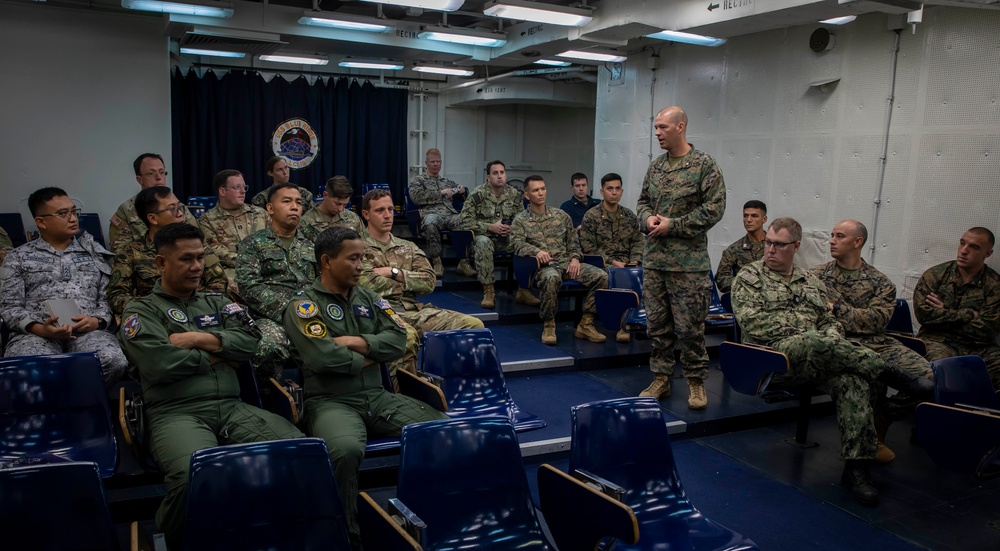AFP and U.S. Forces Conduct Joint Bilateral Fires Staff Engagement