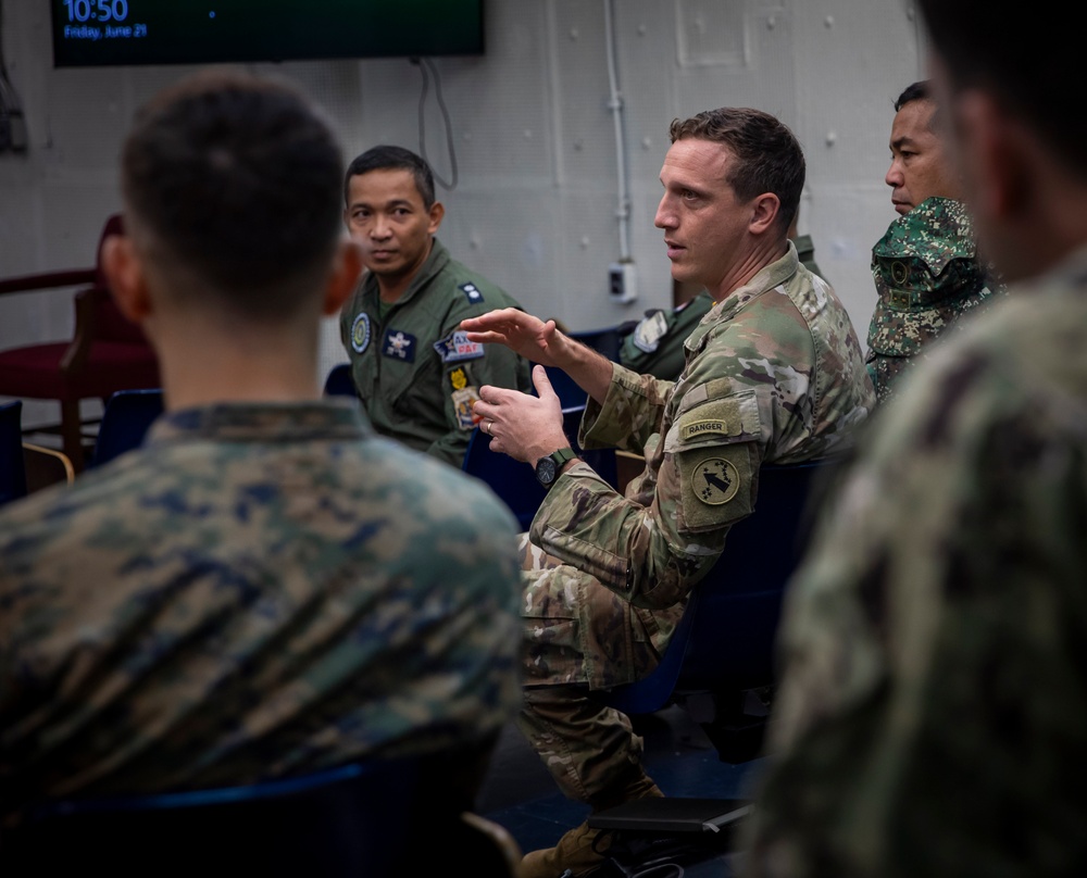 AFP and U.S. Forces Conduct Joint Bilateral Fires Staff Engagement