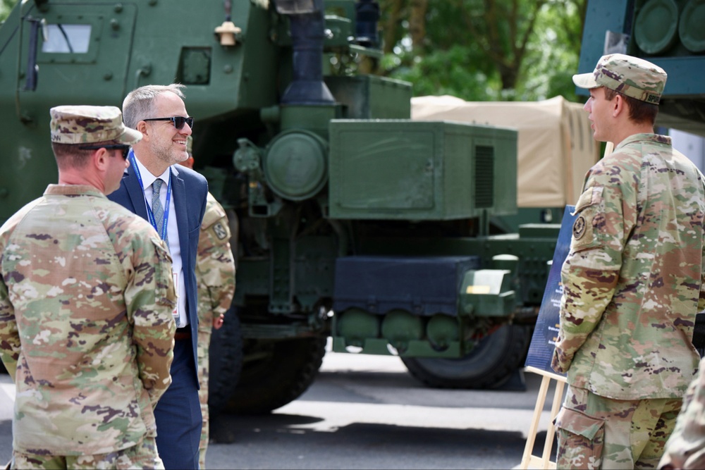 Deputy Chief of Mission David McCawley speaks to 3rd ABCT soldiers at EUROSATORY 2024