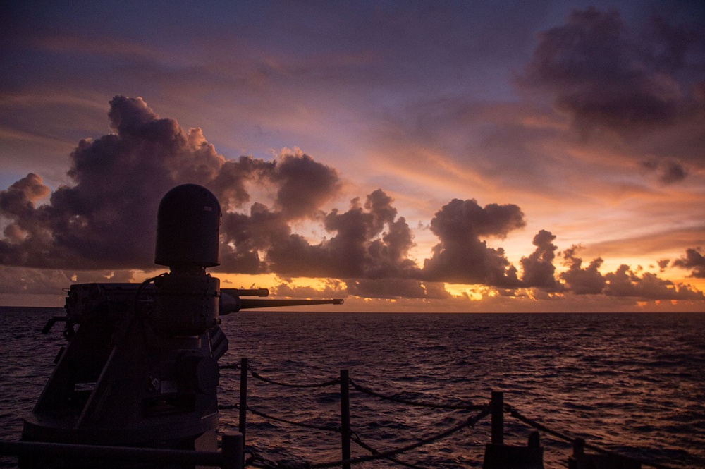 USS Ronald Reagan (CVN 76) Sailors stand lookout watch