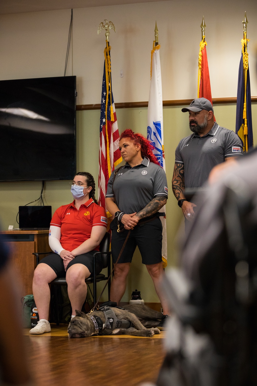 DoD Warrior Games Athletes Visit VA Community Living Center