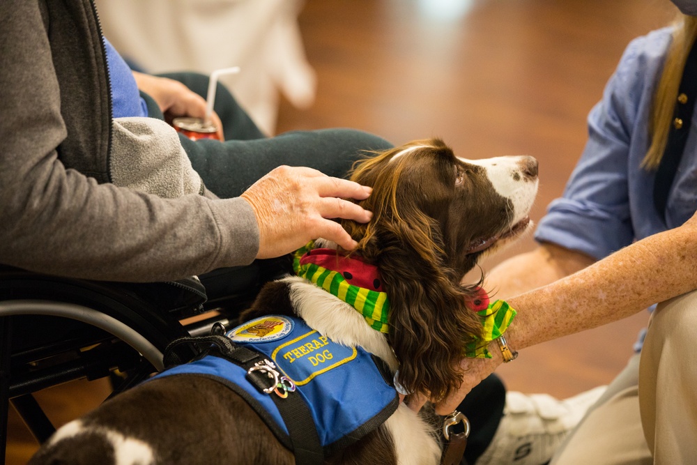 DoD Warrior Games Athletes Visit VA Community Living Center