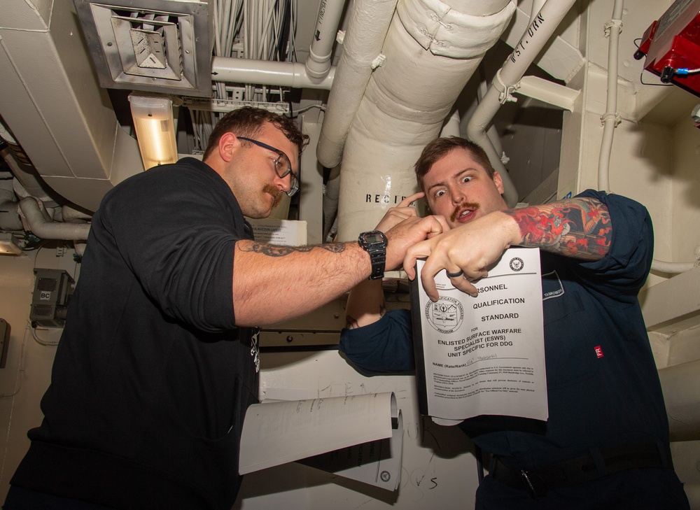 Sailors Study for Enlisted Surface Warfare Specialist Test