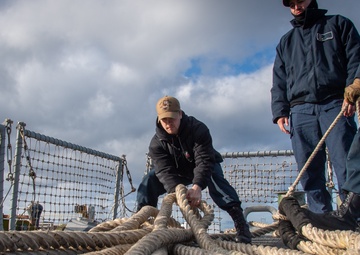 Sailor Fakes Down Lines