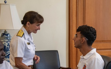 2024 USNA Superintendent Vice Adm. Davids Welcomes Incoming International Students