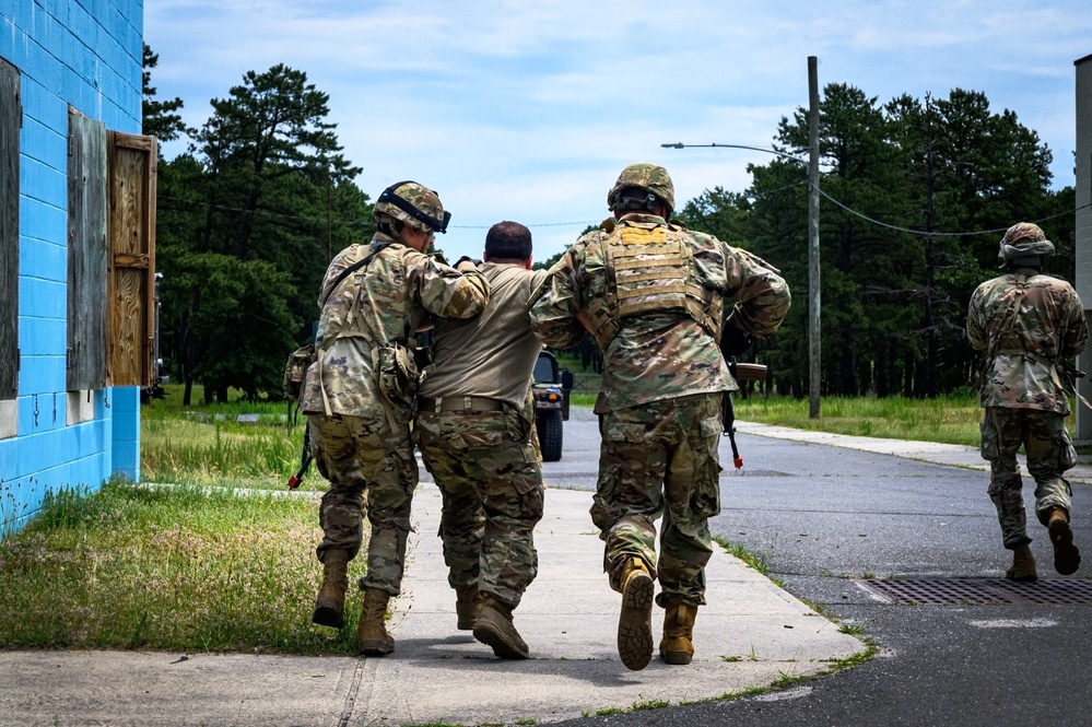 U.S. Army Reserve demonstrates cohesion across multiple exercises