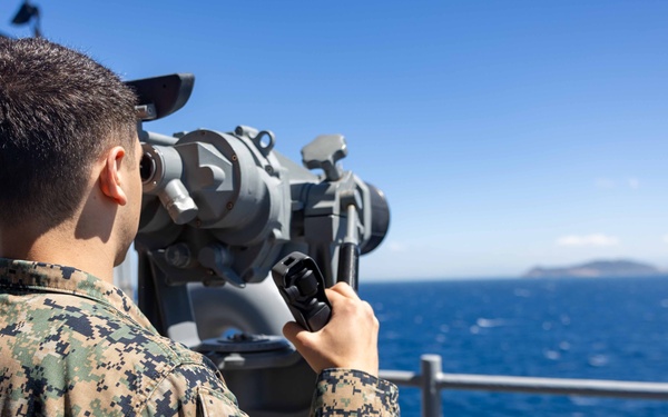 USS Oak Hill Transits the Strait of Gibraltar