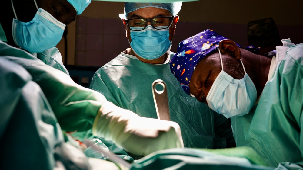 American and Chadian surgeons work to treat Chadian pediatric patient injuries from June 18 ammunition depot blast