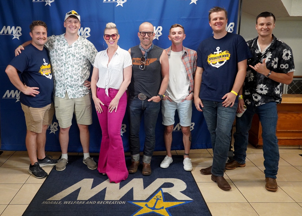 Meet and Greet with Thompson Square