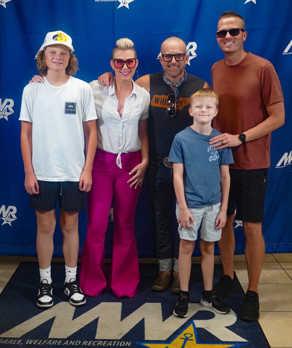 Meet and Greet with Thompson Square