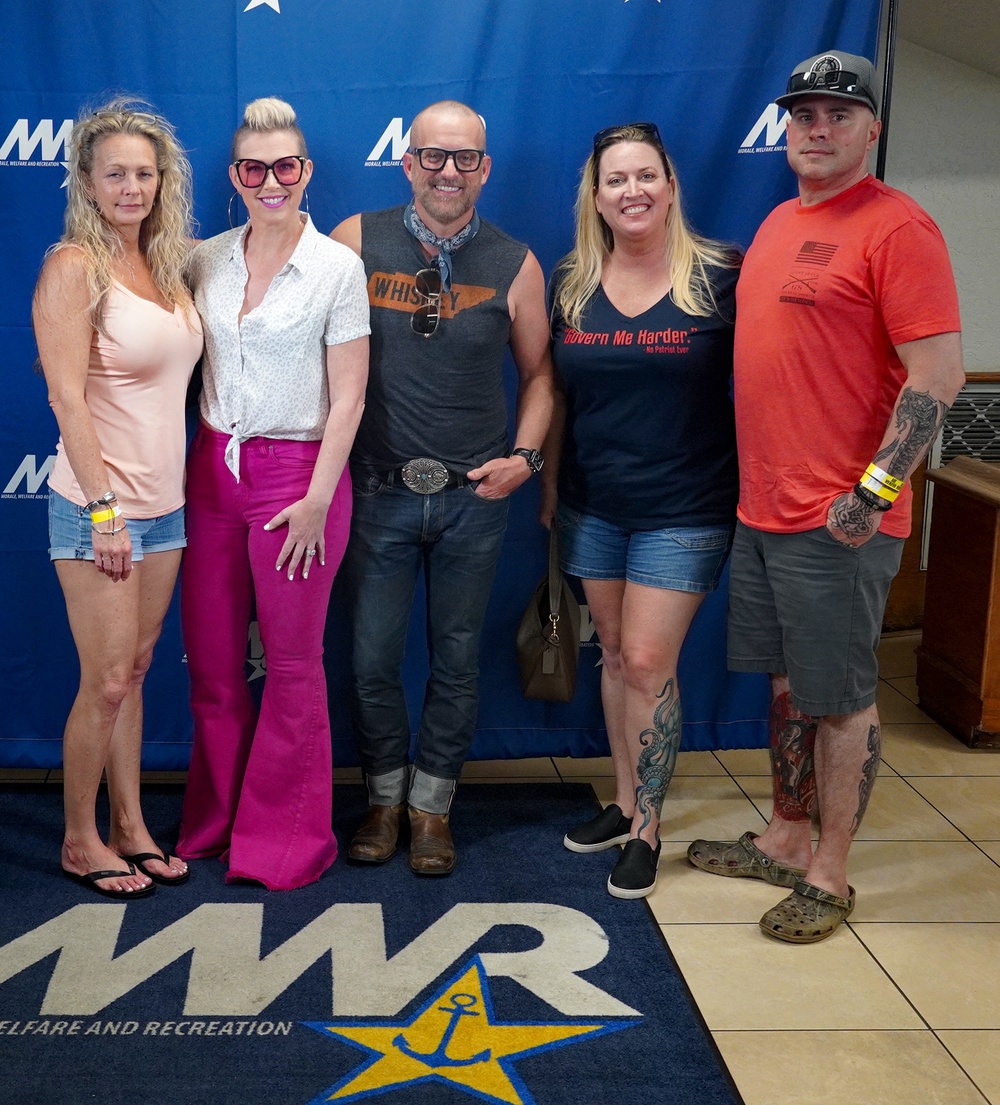 Meet and Greet with Thompson Square