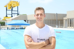 Annandale, Virginia Native Trains to be a Navy Submarine Scuba Diver