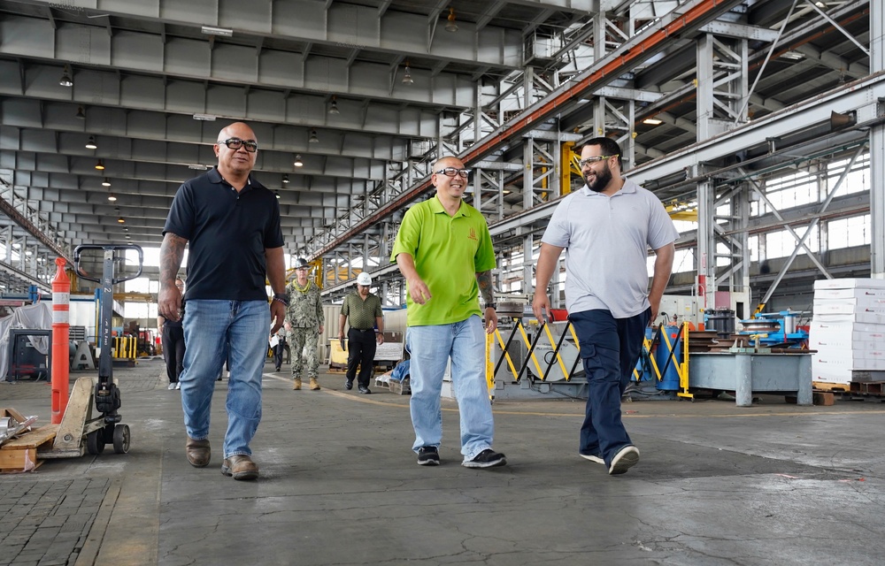 Honolulu Community College Staff Visit Apprentices at Pearl Harbor
