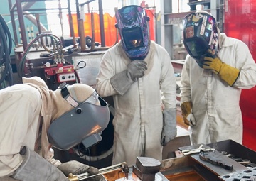 Honolulu Community College Staff Visit Apprentices at Pearl Harbor