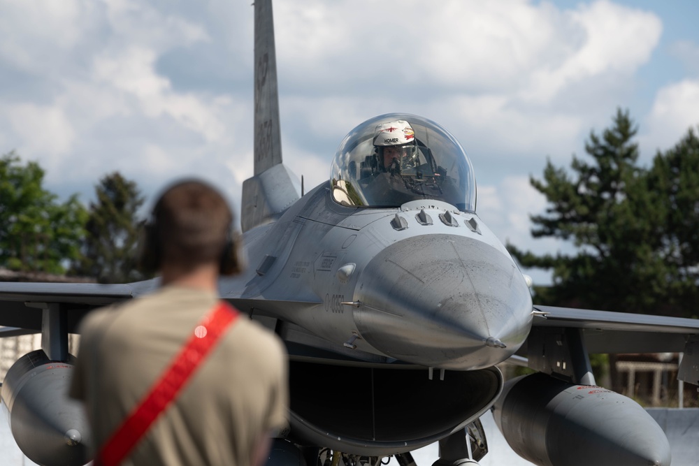 DVIDS - Images - Spangdahlem AB F-16 Fighting Falcon reaches 10,000 ...