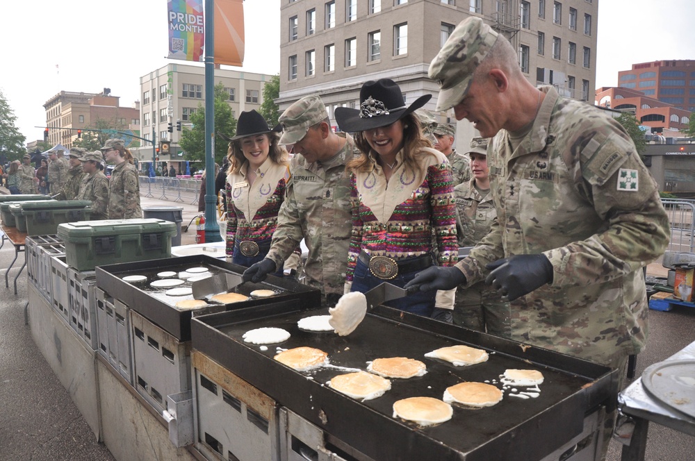 Soldiers give back during Western Heritage Street Breakfast