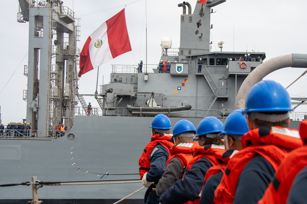 Porter Conducts Bilateral Exercise with Peruvian Navy