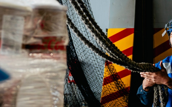 George Washington Conducts a Replenishment at Sea