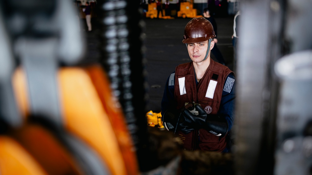 George Washington Conducts a Replenishment at Sea