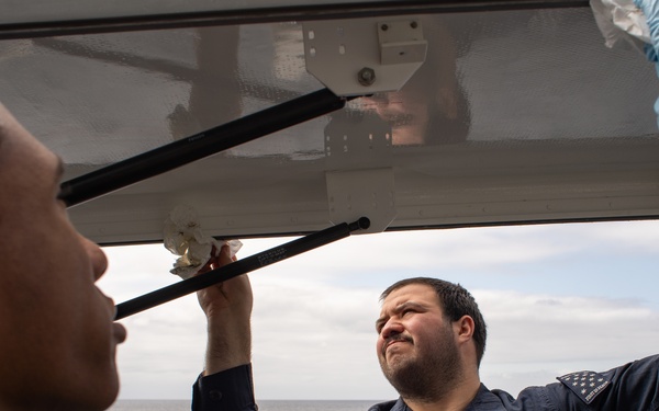 George Washington Sailors conduct maintenance on radar equipment.