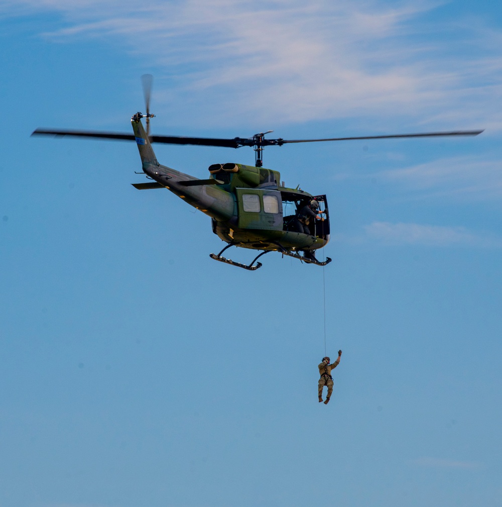 Fairchild AFB Hosts SkyFest Airshow