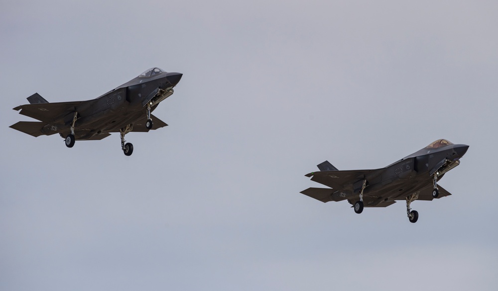 Fairchild AFB Hosts SkyFest Airshow